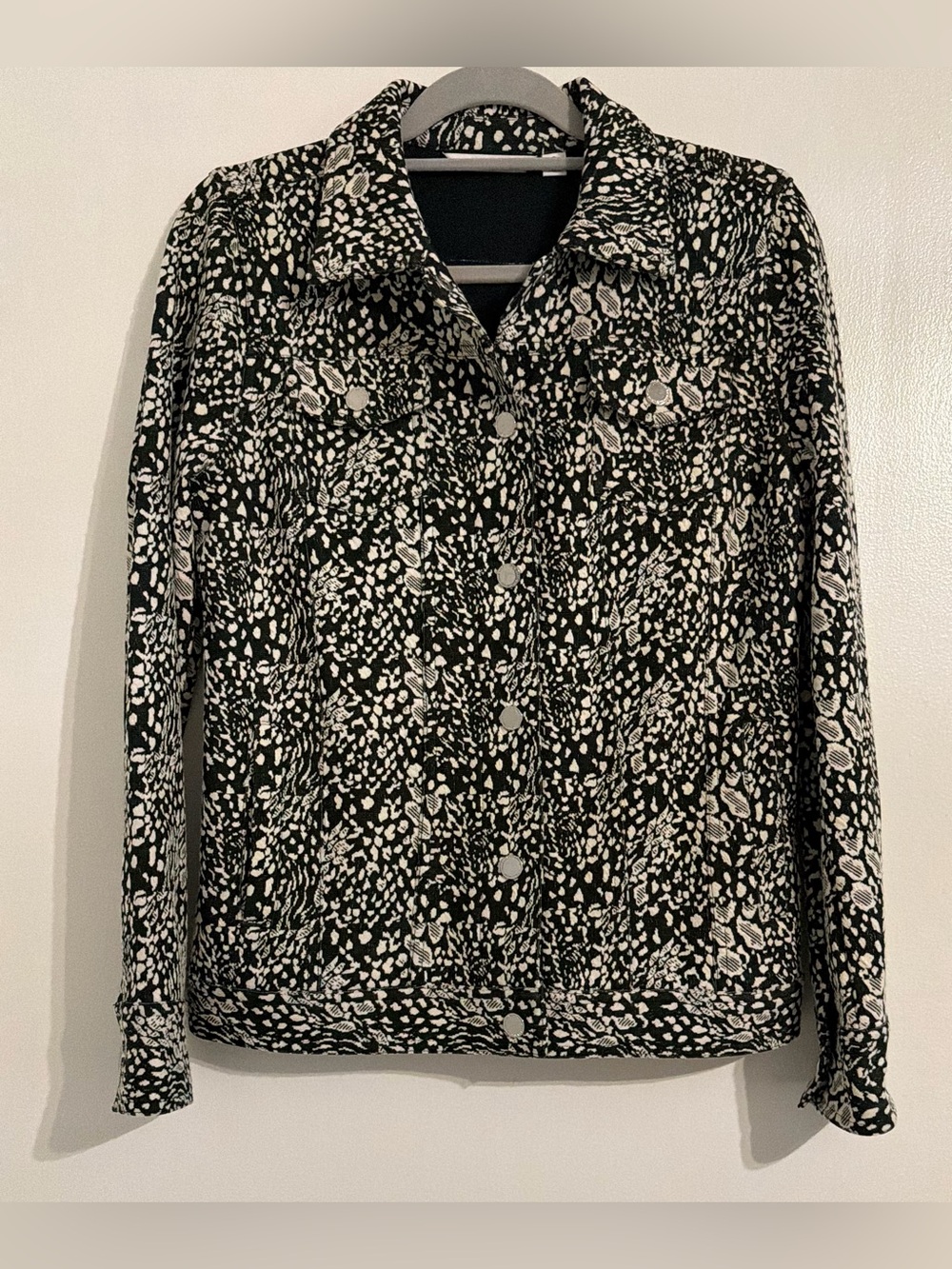 Isaac Mizrahi Live Black Ivory Animal Print Utility Jacket Size S